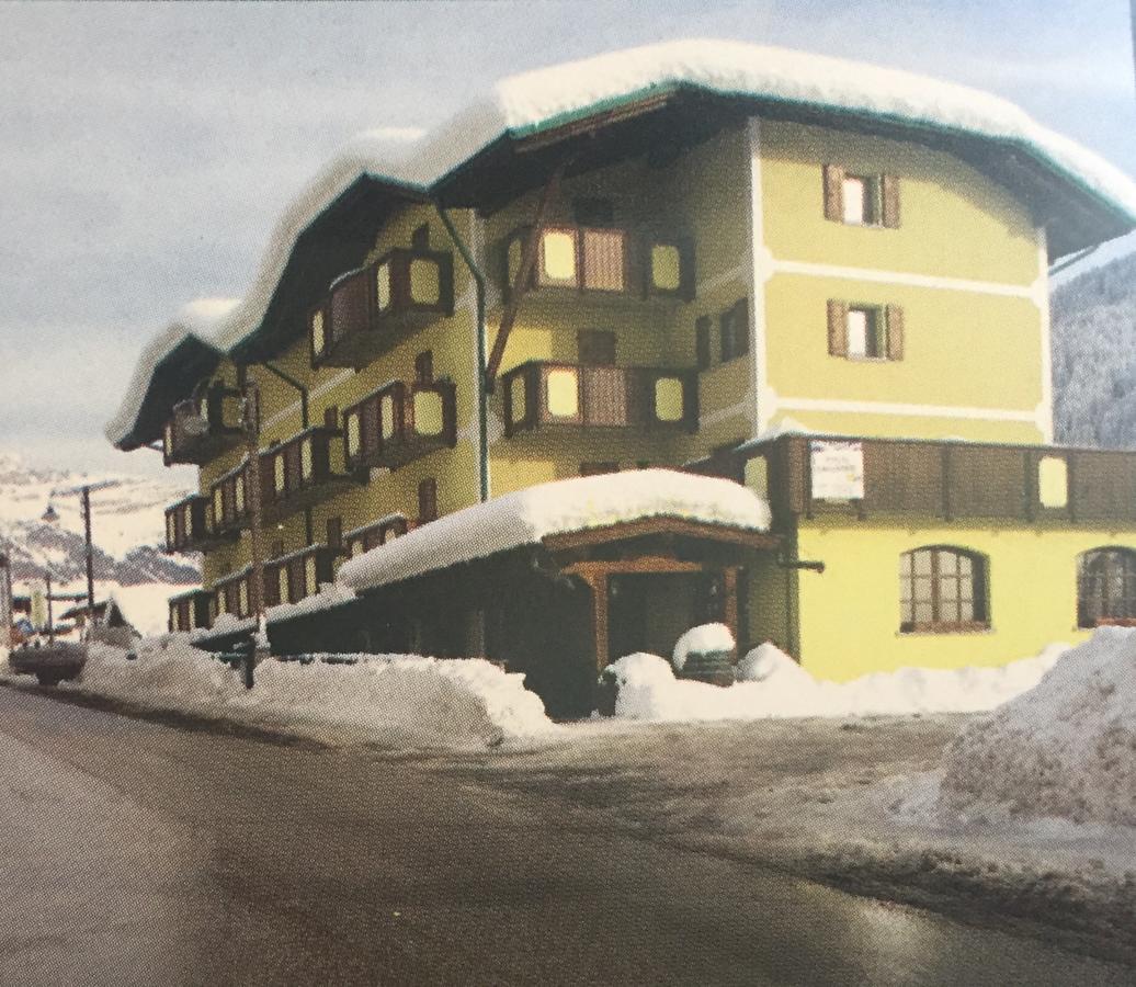 Hotel Tosa Madonna 外观 照片